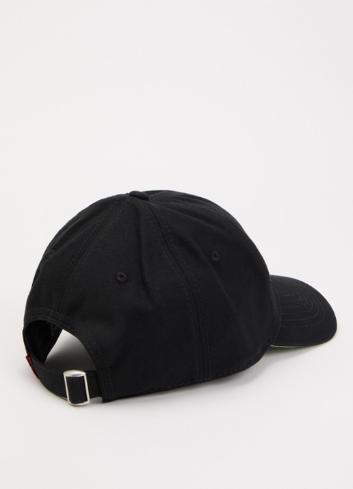 Levi's Pet met logoborduring - detail zwart