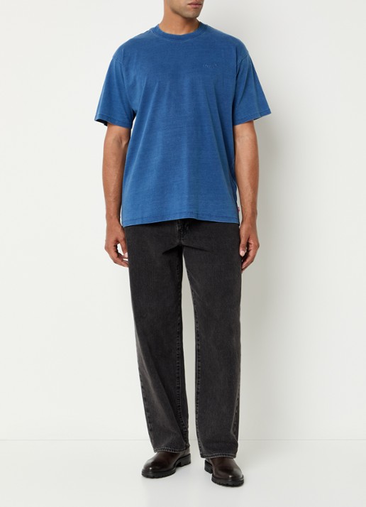 Levi's Red Tab T-shirt met logoborduring - voorkant 3 indigo