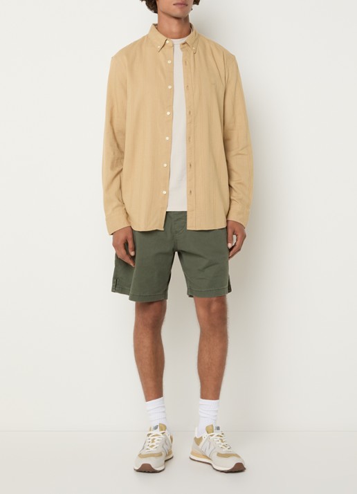 Levi's Regular fit overhemd in linnenblend met logoborduring - voorkant 2 camel