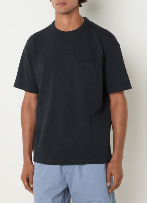 Levi's T-shirt met borstzak - detail donkerblauw