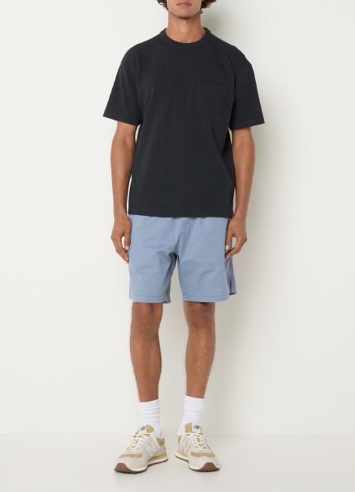 Levi's T-shirt met borstzak - voorkant 3 donkerblauw