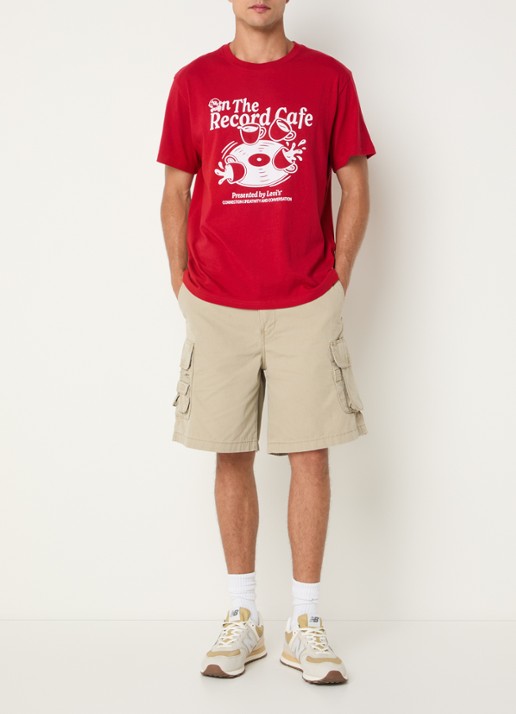 Levi's T-shirt met front- en backprint - voorkant 2 rood
