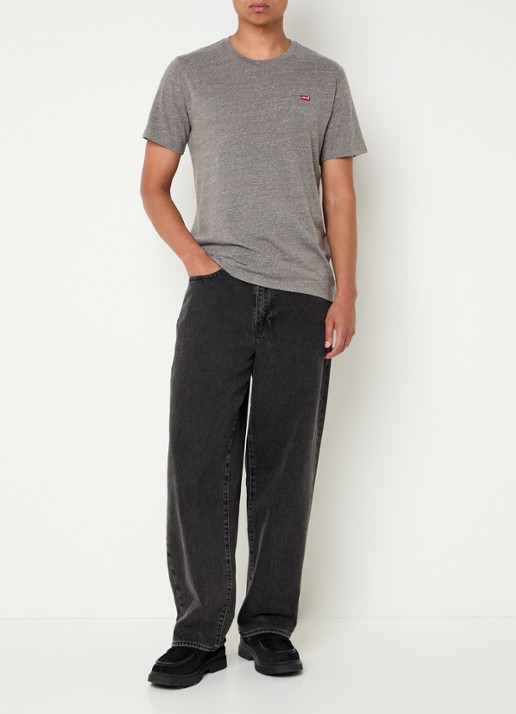 Levi's T-shirt met logoborduring - voorkant 4 grijsmele