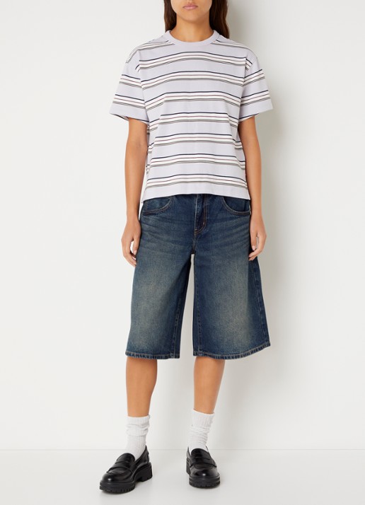 Levi's T-shirt met streepprint - voorkant 2 lichtpaars