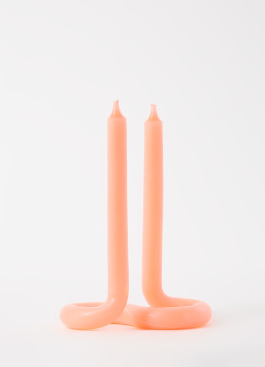 Lex Pott Twist kaars 24 cm - voorkant 2 lichtoranje