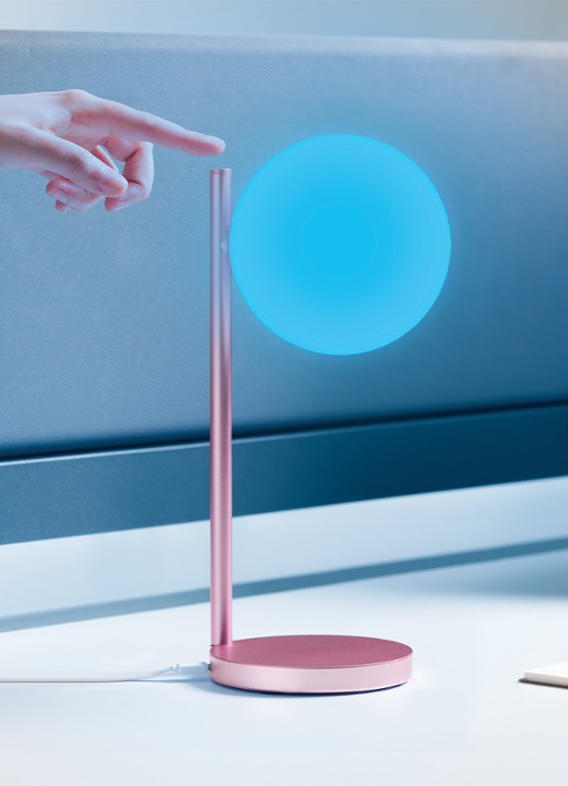 Lexon Bubble tafellamp met oplaadfunctie 30 cm - detail 3 roze