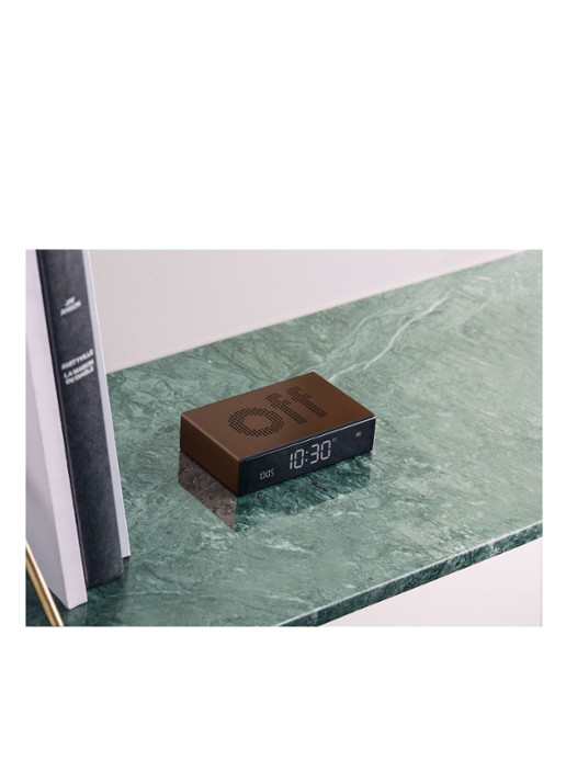 Lexon Flip Premium digitale wekker - detail 6 brons