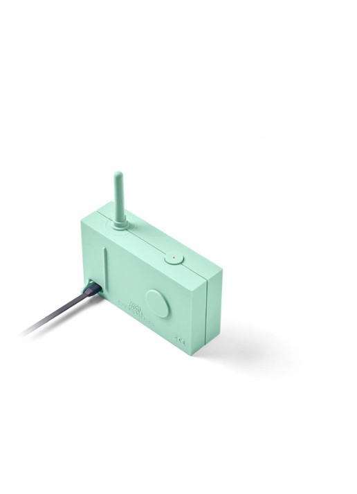 Lexon Tykho 3 waterproof radio & bluetooth speaker - detail 3 turquoise