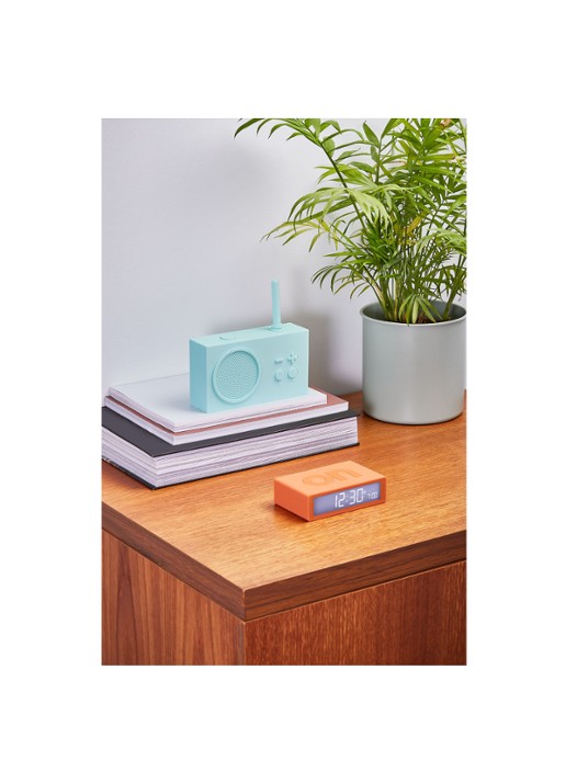 Lexon Tykho 3 waterproof radio & bluetooth speaker - voorkant 6 turquoise
