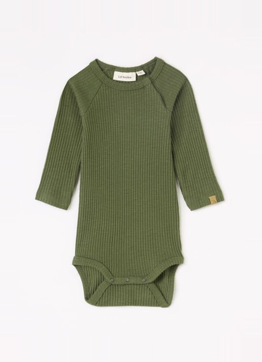 Lil 'Atelier NBMRajo Meb romper met ribstructuur - voorkant mosgroen