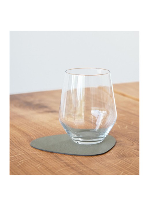 LIND DNA Glass Mat Curve onderzetter van leer - voorkant 2 legergroen