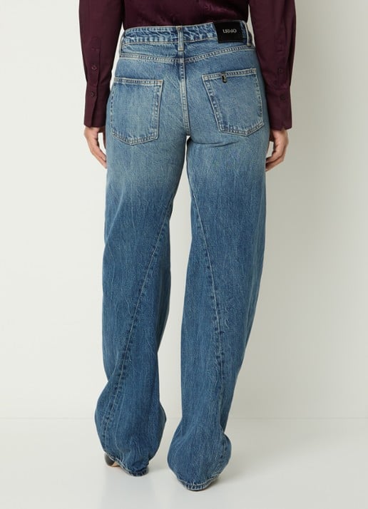 Liu Jo Mid waist straight leg jeans met asymmetrisch detail - achterkant indigo