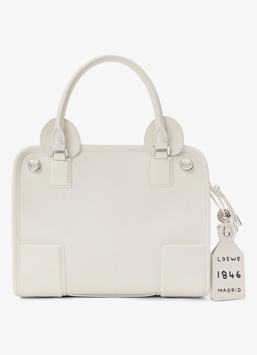 LOEWE Amazona 180 Small Lion Intarsio handtas van kalfsleer - achterkant 6 gebroken wit