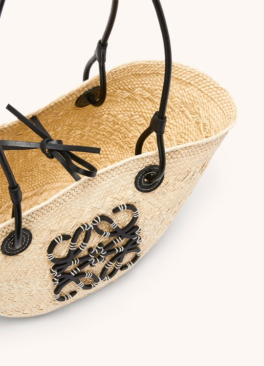 LOEWE Anagram Basket Small shopper met kalfsleren details - detail 2 zwart
