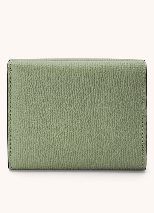 LOEWE Anagram portemonnee van kalfsleer - detail lindegroen