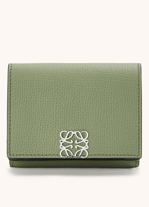 LOEWE Anagram portemonnee van kalfsleer - voorkant 4 lindegroen