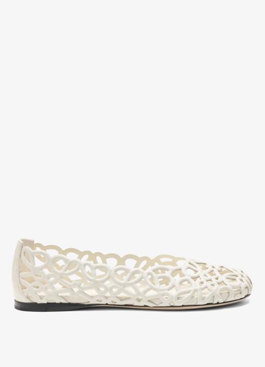 LOEWE Ballerina van lamsleer met opengewerkt dessin