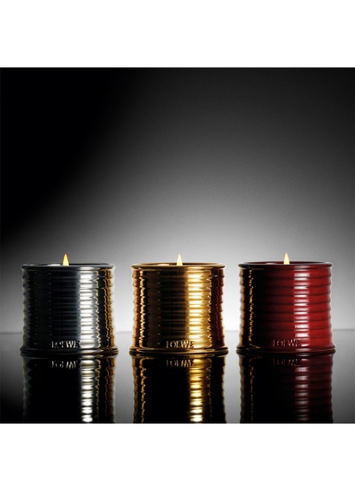 LOEWE Black Sesame Scented Candle - geurkaars 320 gram - detail 4 undefined