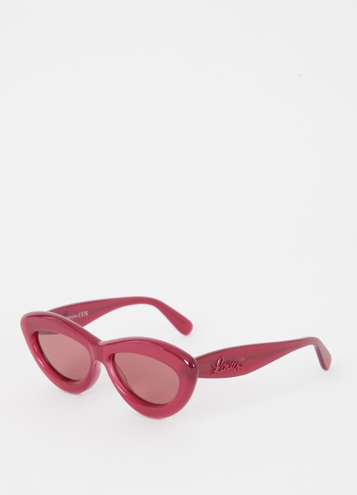 LOEWE Curvy zonnebril LW40096I - voorkant 4 kersenrood