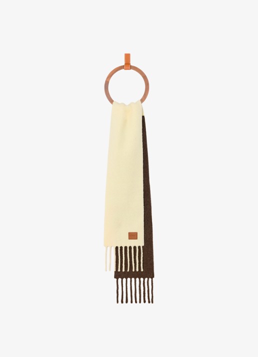 LOEWE Fijngebreide sjaal in alpaca wolblend 176 x 23 cm - voorkant 3 bruin