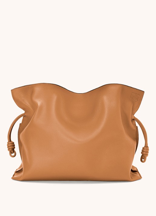 LOEWE Flamenco XL schoudertas van kalfsleer - voorkant lichtbruin