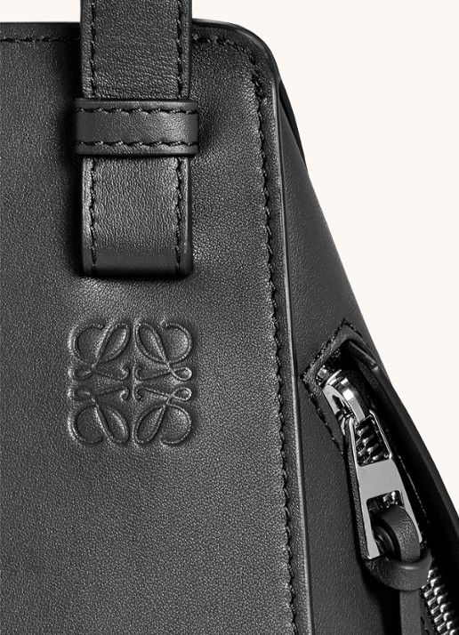 LOEWE Hammock handtas van kalfsleer - detail 7 zwart