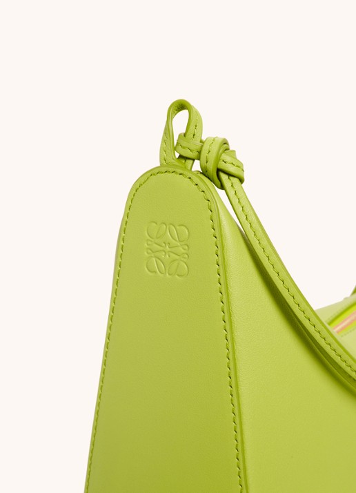 LOEWE Hammock Hobo schoudertas van kalfsleer - detail 3 lime