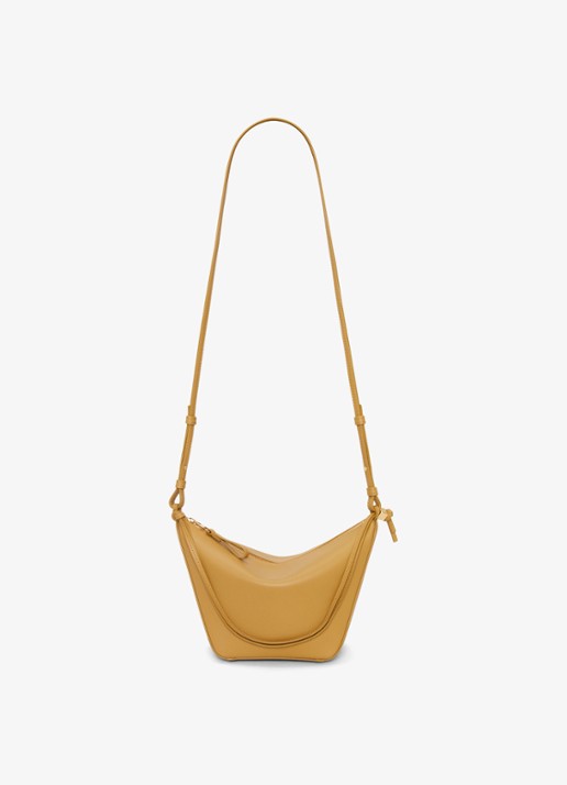 LOEWE Hammock Hobo schoudertas van kalfsleer - detail 5 okergeel