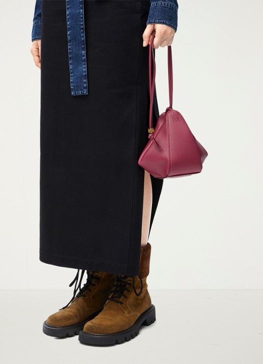 LOEWE Hammock Hobo schoudertas van kalfsleer - voorkant 2 bordeauxrood