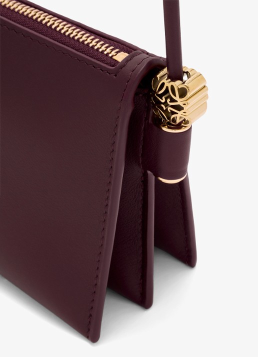 LOEWE Joya crossbodytas van kalfsleer - detail 5 bordeauxrood