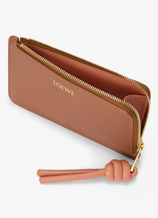 LOEWE Knot pasjeshouder van kalfsleer - detail bruin