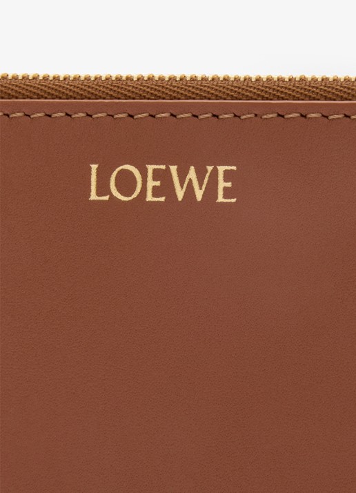 LOEWE Knot pasjeshouder van kalfsleer - detail 2 bruin