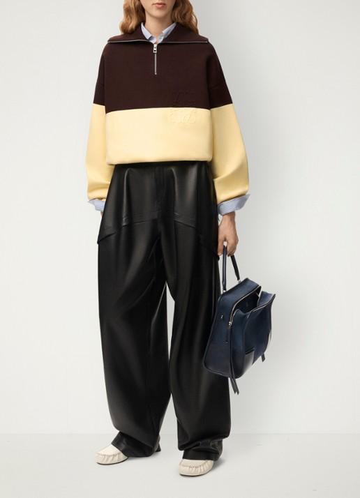 LOEWE Oversized schipperstrui met logo - voorkant 3 bruin