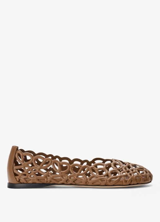 LOEWE Petal Anagram ballerina van lamsleer