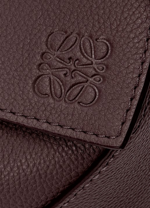 LOEWE Puzzle Edge Small handtas van kalfsleer - detail 4 donkerbruin