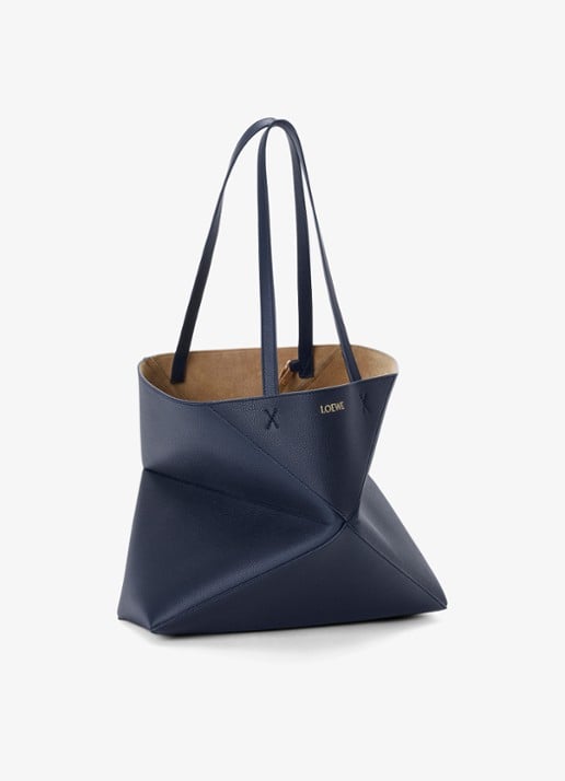 LOEWE Puzzle Fold Horizontal Medium shopper van kalfsleer - detail 4 donkerblauw
