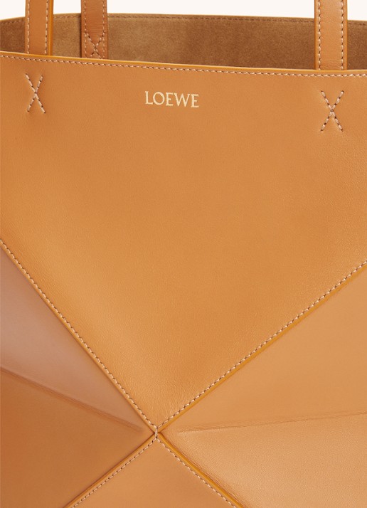 LOEWE Puzzle Fold Medium shopper van kalfsleer - detail 5 camel