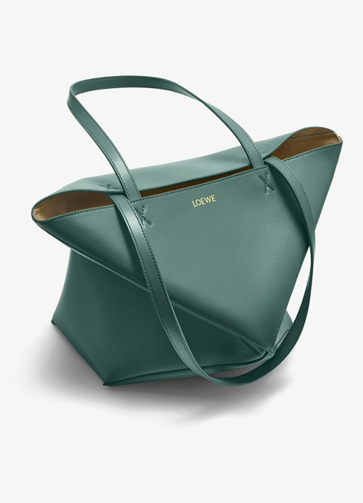 LOEWE Puzzle Fold Medium shopper van kalfsleer - detail 3 donkergroen