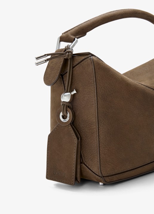 LOEWE Puzzle Small handtas van nubuck - detail 6 bruin