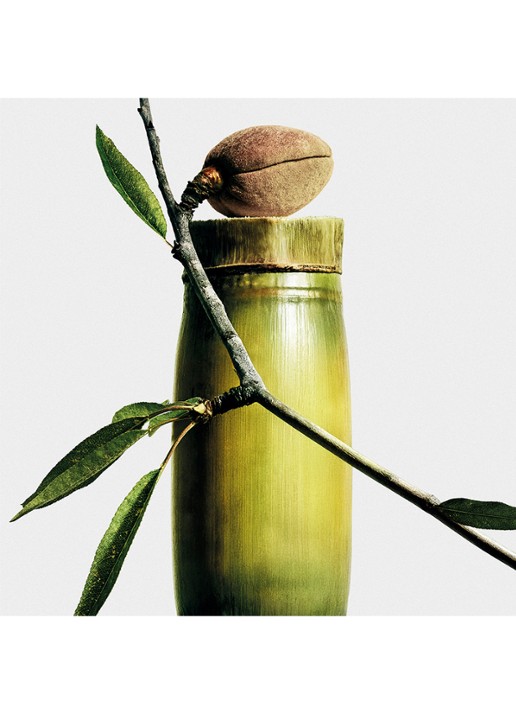 LOEWE Sweet Almond Scented Candle - geurkaars 320 gram - detail 3 undefined