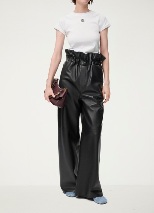 LOEWE T-shirt met logoborduring - voorkant 2 wit