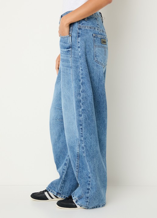 Lois Aliana high waist tapered fit broek met steekzakken - detail 4 lichtblauw