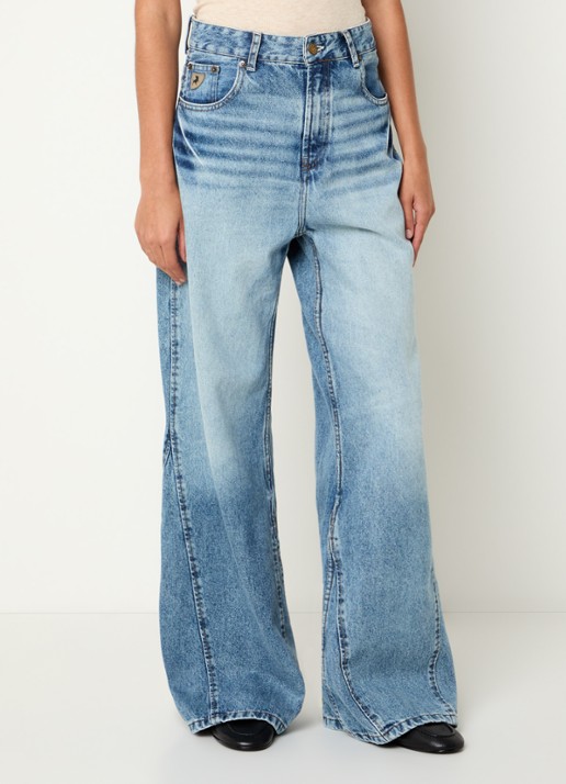 Lois Skater high waist flared fit jeans met steekzakken