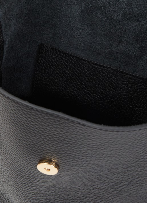 Longchamp Le Cadence schoudertas S van leer - detail parelmoer