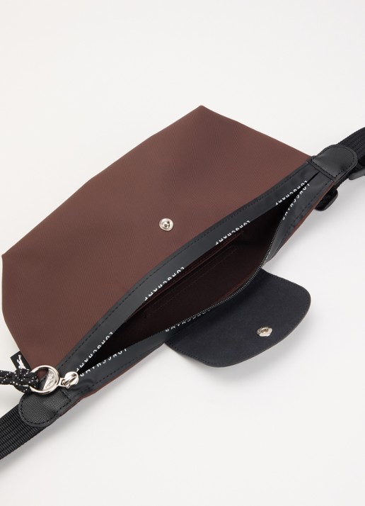 Longchamp Le Pliage Energy heuptas M van canvas met leren details - detail 2 donkerbruin