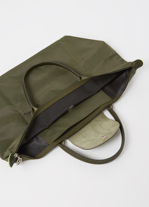 Longchamp Le Pliage Green handtas M met leren details - detail bronsgroen