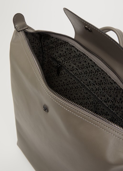 Longchamp Le Pliage Xtra rugzak M van leer - detail 4 taupe