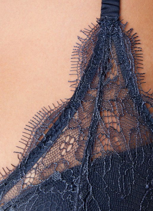 Love Stories Gwyneth voorgevormde beugel bh met overlay van kant - detail 2 donkerblauw