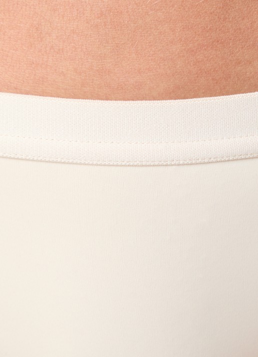 Love Stories Roomservice string met kant - detail 2 creme