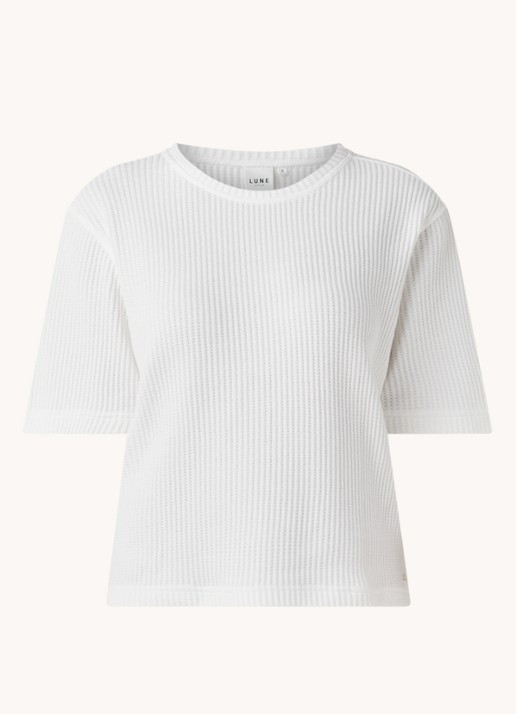 Lune Active Ella T-shirt van biologisch katoen met structuur - voorkant 2 wit